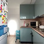 Luminoso En El Corazon De 아파트 *